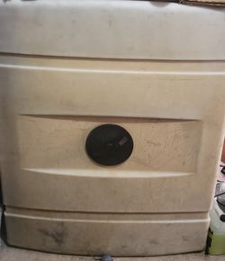 200 Gallon Water Tank