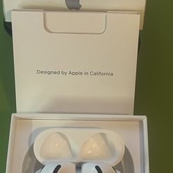 Apple AirPods 4