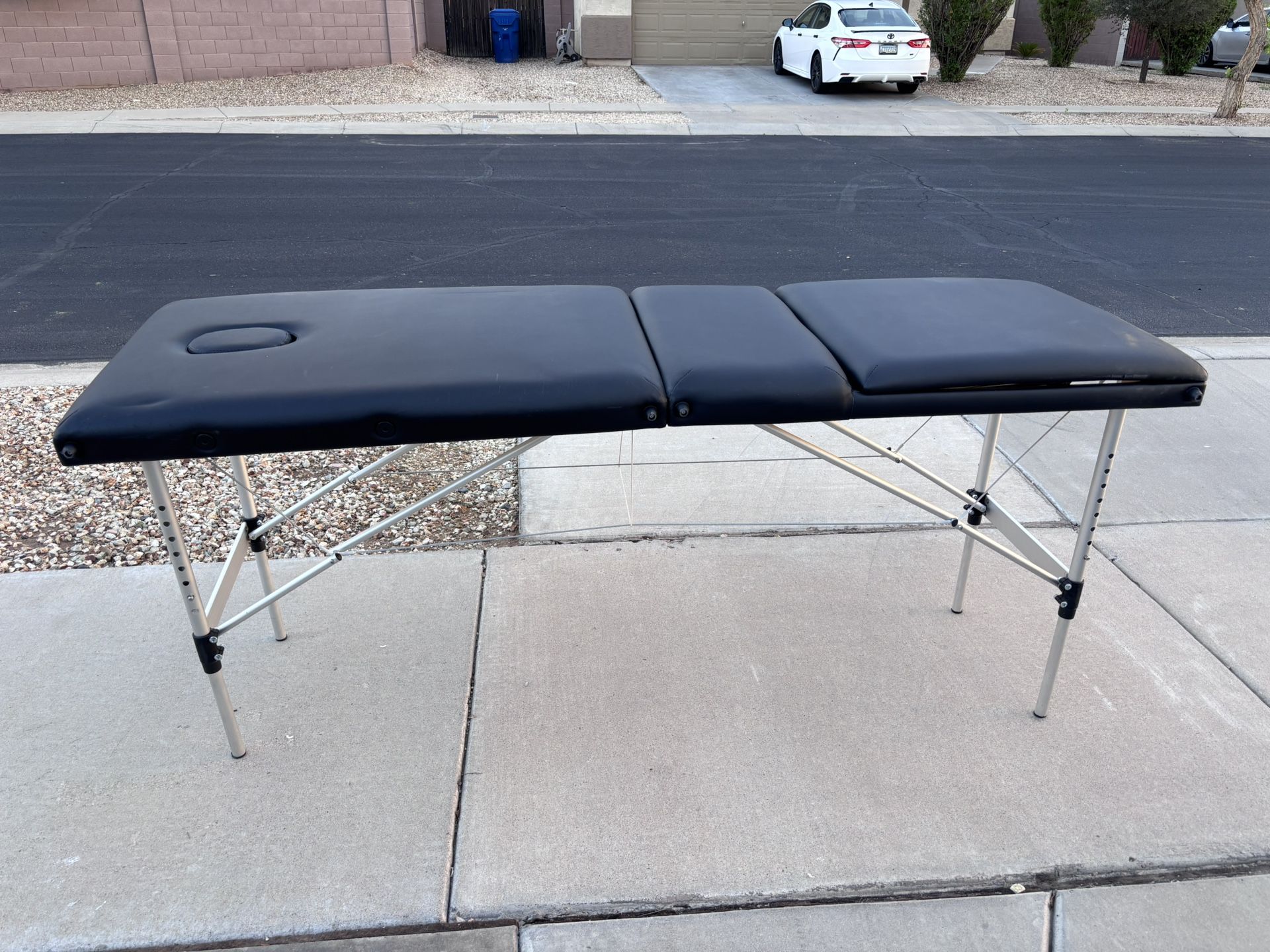 🖤 Portable Lash / Massage Bed – Great Condition 🖤 $120