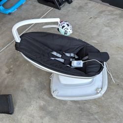 4 Moms Multi Motion Baby Swing