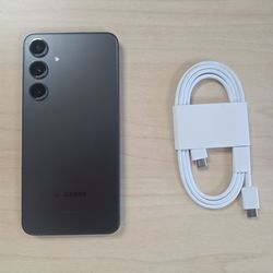 Samsung galaxy s24. 256gb.  Unlock ANY Sim
