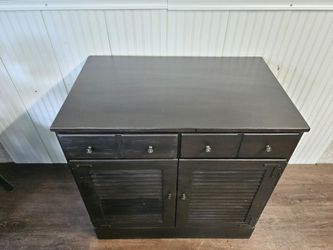 Hand painted Ethan Allen weathered buffet