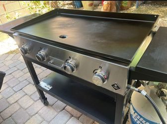 Member's Mark 4-Burner Outdoor Gas Griddle