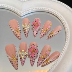 High Quality Hand Made Nails For Sale