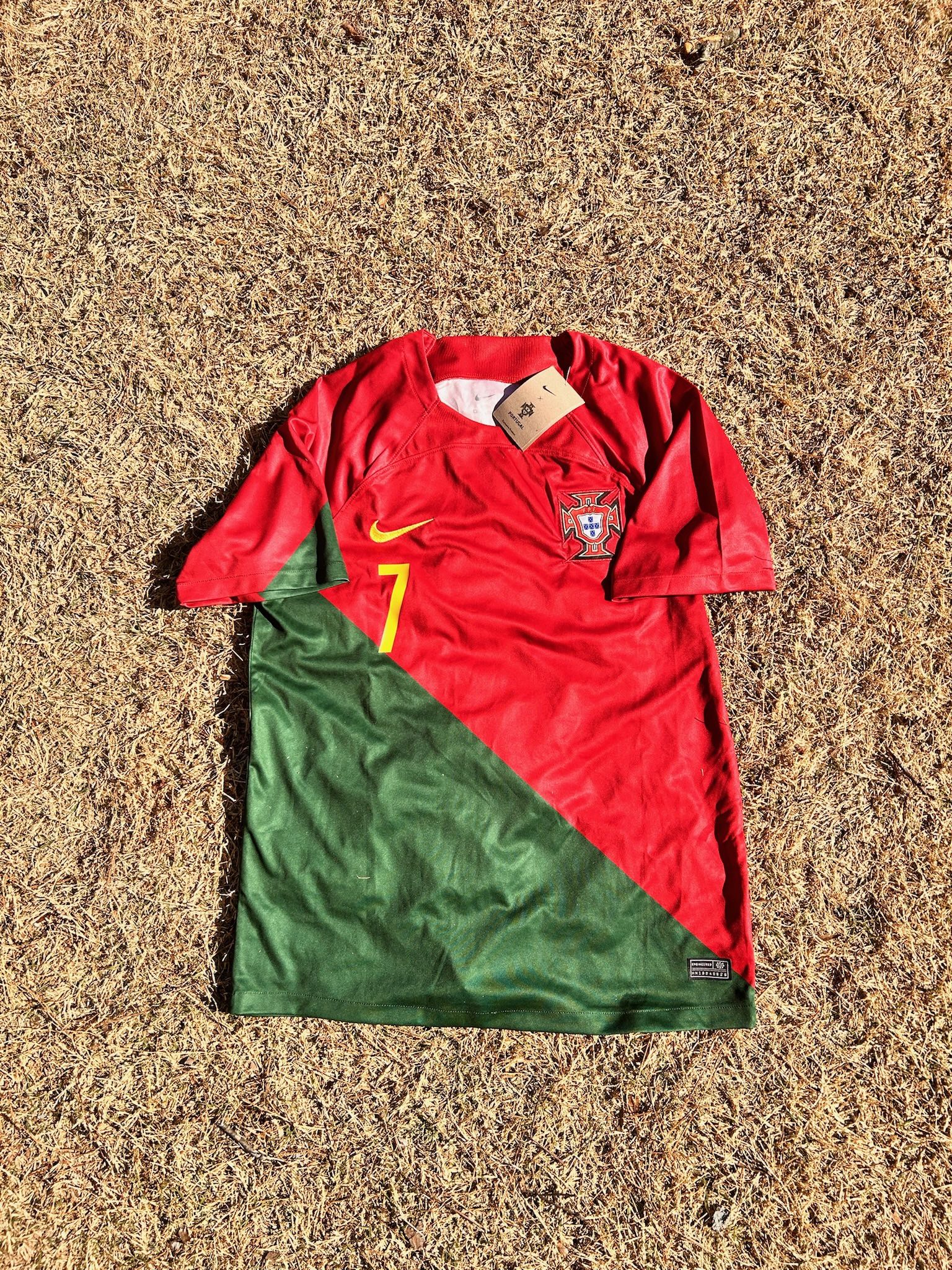 Portugal 22/23 Bnwt Ronaldo