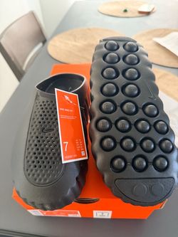 Nike Mind 001