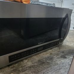 Over The Stove Microwave 