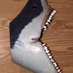Big Shark Head Holder