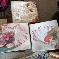 New In Box Glass Fancy Serving Trays X3