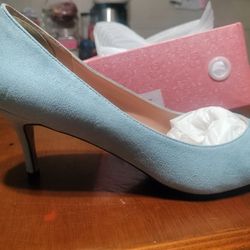 Woman's Dress Shoe