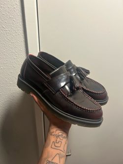 Men’s loafers size 9