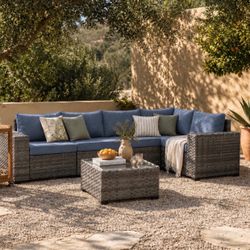 Brand New Patio Outdoor Furniture Set