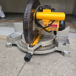 Dewalt Miter Saw