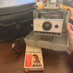 Vintage Polaroid Automatic 320 V 