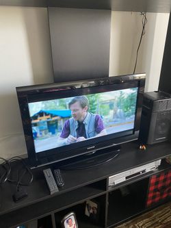 Two 32”TV 1 Samsung And  1 Toshiba $100