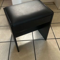 Vanity Chair 