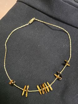 Tiger's Eye Polished Genstone Choker $15. Pick-up In Aurora. 