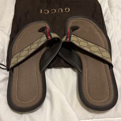 Size 10 Men’s Signature Gucci Sandals