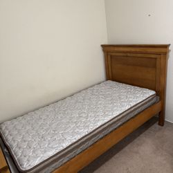 Twin Bed 