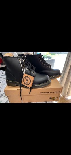 Dr. Martens Vegan 1460 Boots (sz8 men 9 women)
