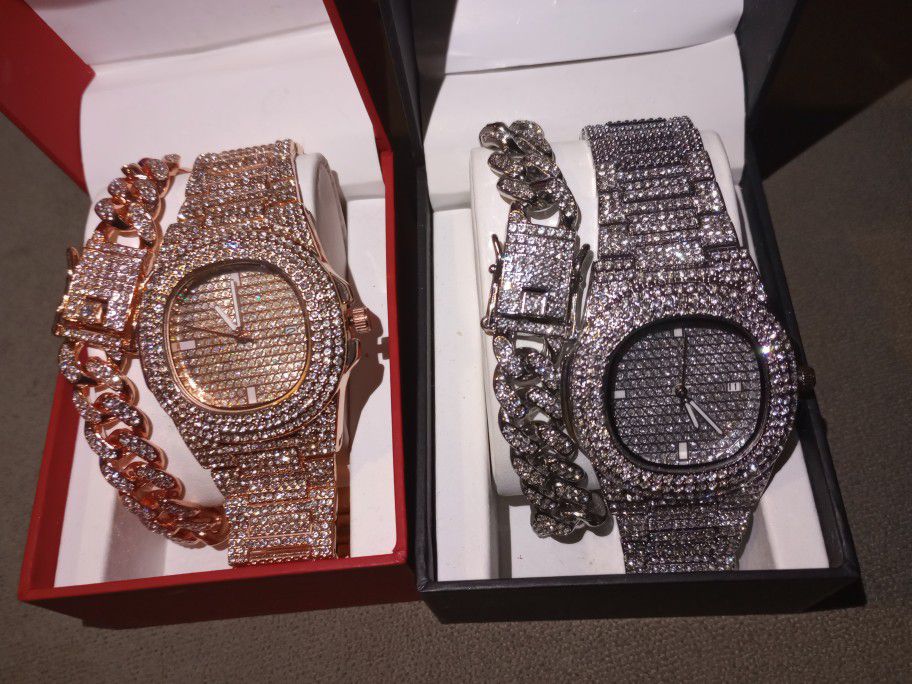 🔥Two Watch 🔥Two Bracelet 🔥Imported✈️ Real Diamonds, but they’ve been produced in the Lab🔥Same VVS Clarity, Colorful Shine🔥 they look identical to