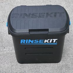 Rinse Kit To Wash Yourself After Getting In Ocean