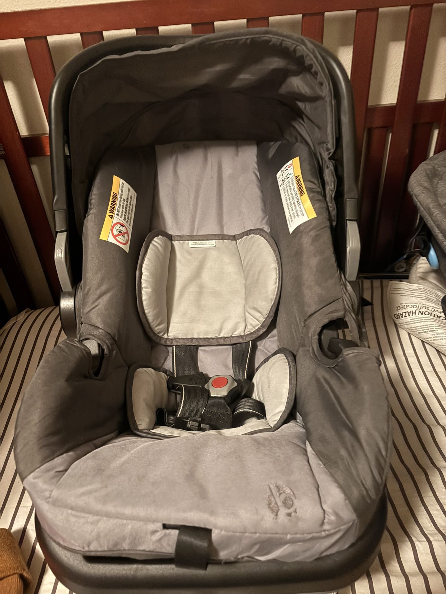 Baby Trend EZ-lift Plus Infant Car Seat