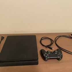 PS4 + Controller