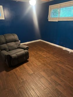 Recliner like new maybe sit on 10 times at the most $100