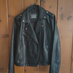 Authentic Levi's Women's Black Jacket Size Large -Excellent Condition