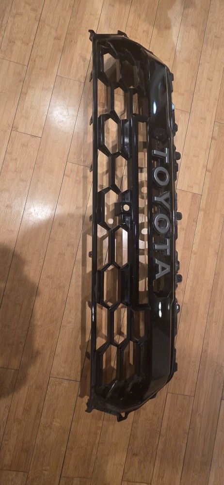 2024-2026 Toyota Tacoma Trd Pro Front Radiator Grill Oem