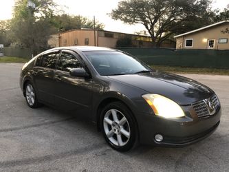 2004 Nissan Maxima 3.5SE