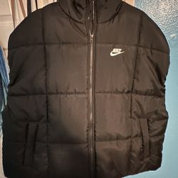 Nike Club Puffer Vest