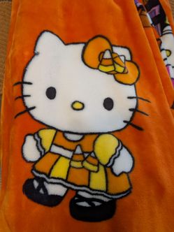Hello Kitty Halloween Throw - South Corona