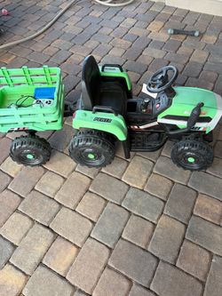 Kids Ride-On Power Tractor with Trailer