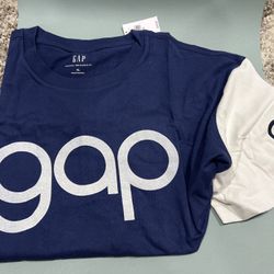 Brand New Men’s Gap Tee Size XL