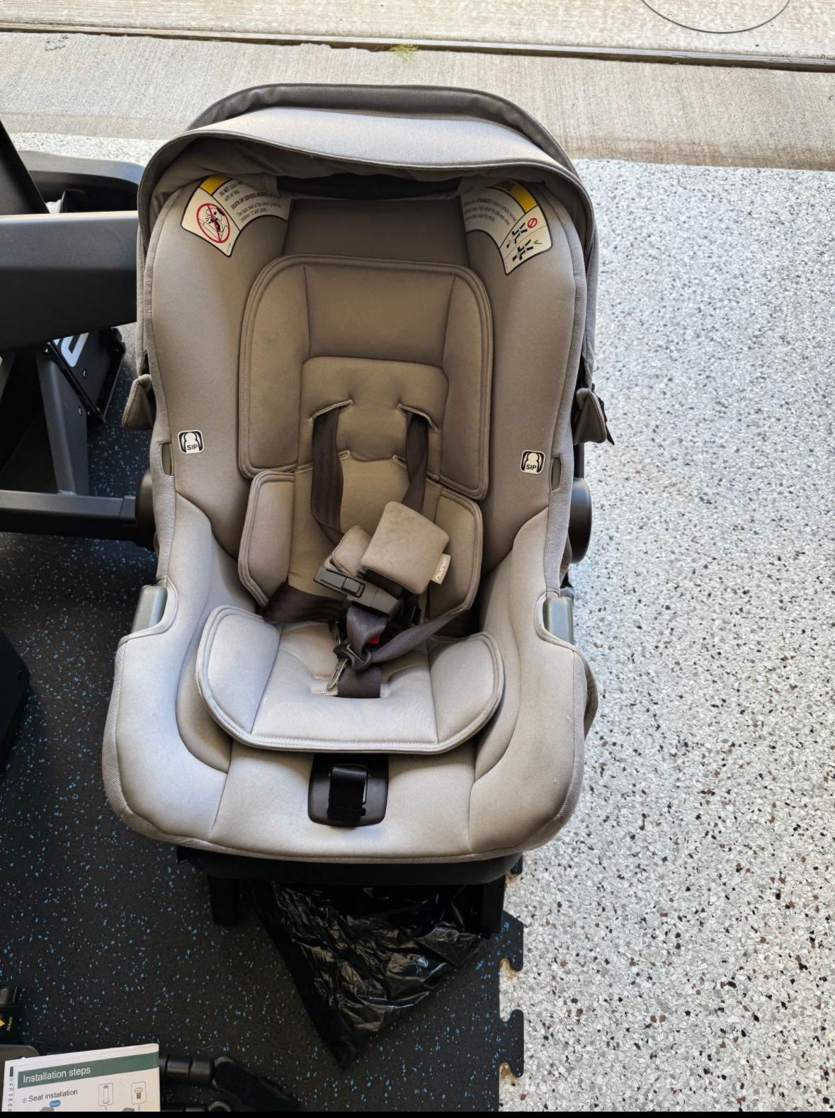 Nuna Pipa Car Seat