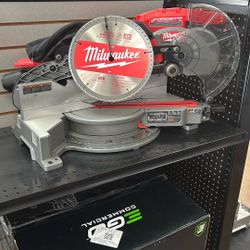Milwaukee Miter Saw 