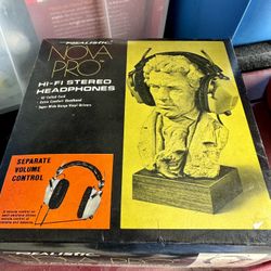 Nova Pro Headphones 