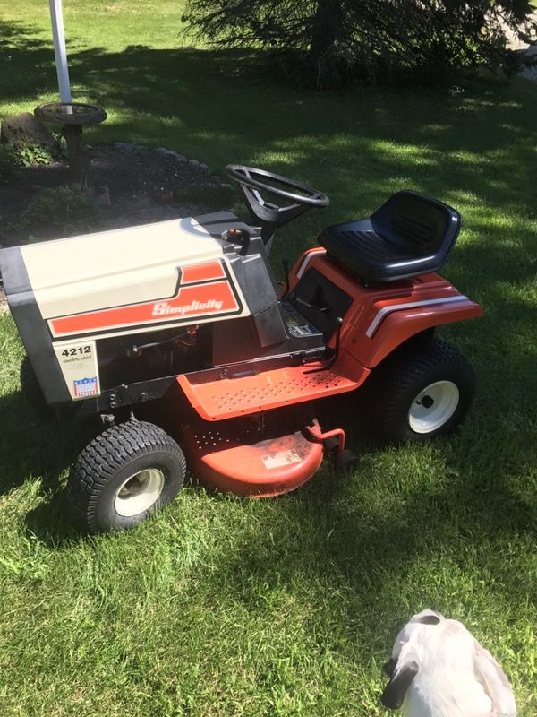 Simplicity 4212 lawn mower