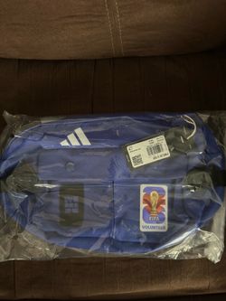 Original FIFA travel pouch/ body bag