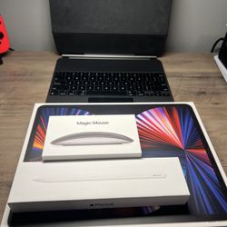 iPad Pro 12.9 1TB Bundle