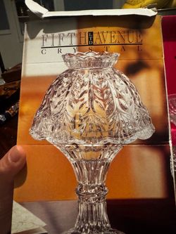 Fifth Avenue Crystal Ltd Lamp