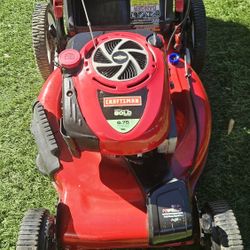 Craftsman 6.75 22" Self Propelled Lawnmower 