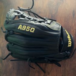 Wilson 11.75 A950 Series Glove