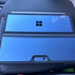 Surface Pro 9 