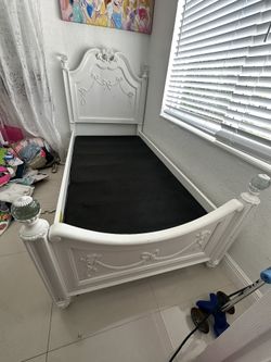 Princess Twin Bed