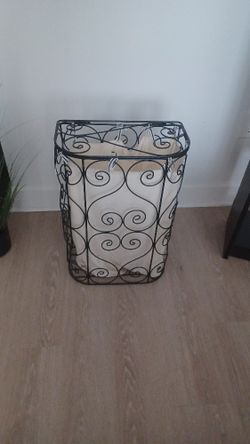 Metal Clothes Hamper