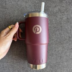 The YETI Rambler 25 oz Straw Mug in Wild Vine Red NEW