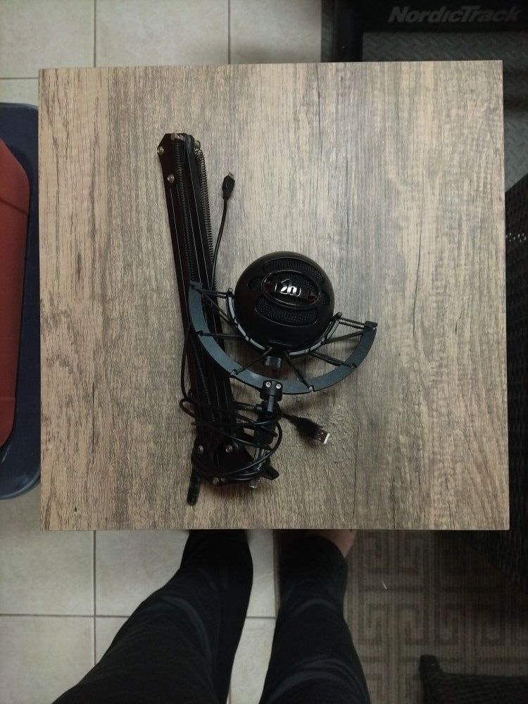 Blue Ice Black Microphone